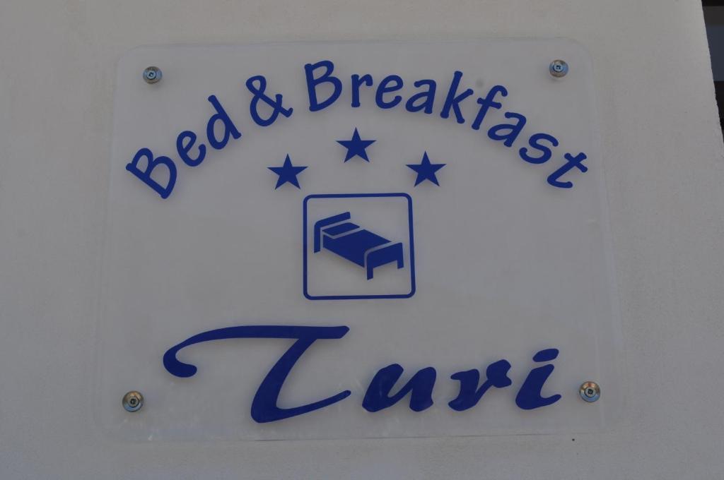Bed And Breakfast Turi Castelluzzo Eksteriør billede
